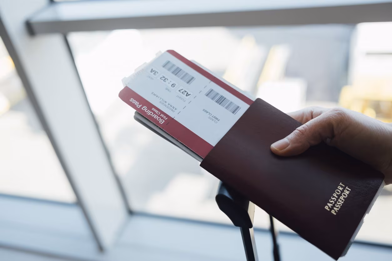 Pourquoi nous ne devrions pas partager la photo de notre carte d'embarquement ou de notre passeport sur les réseaux sociaux