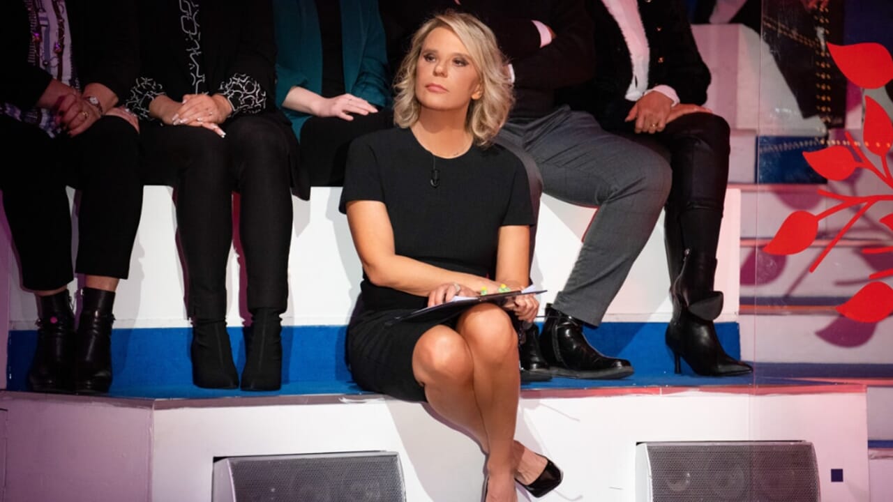 Voici Posta pour vous, les bulletins: Roberto champion olympique de "cerving" (0), Annarita pleure mais se libère enfin de ces enfants ingrats (9)