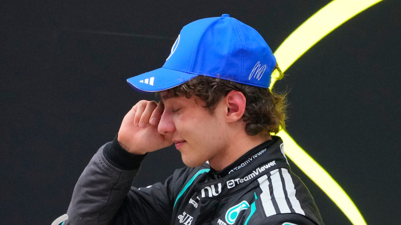 Antonelli est un autre "Pécheur"mais en F1. Et le seul qui ne rit pas c'est Ferrari