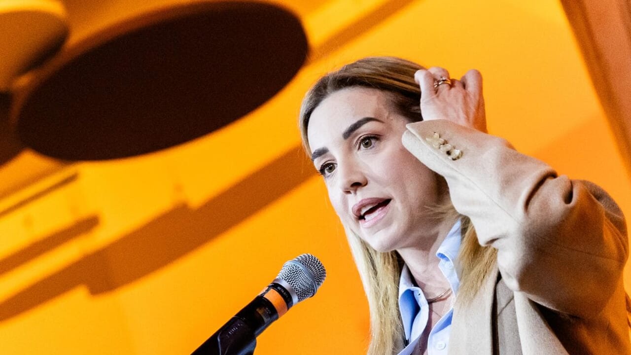 L'énigme de Silvia Salis : de maire à dirigeante nationale (en évitant l'erreur de Rutelli et Veltroni)