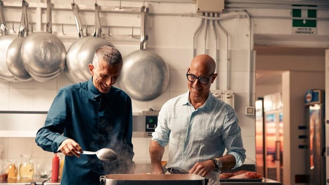 Tucci en Italie 2, le voyage de la star à travers les régions et la cuisine italienne continue : bande-annonce et date de sortie