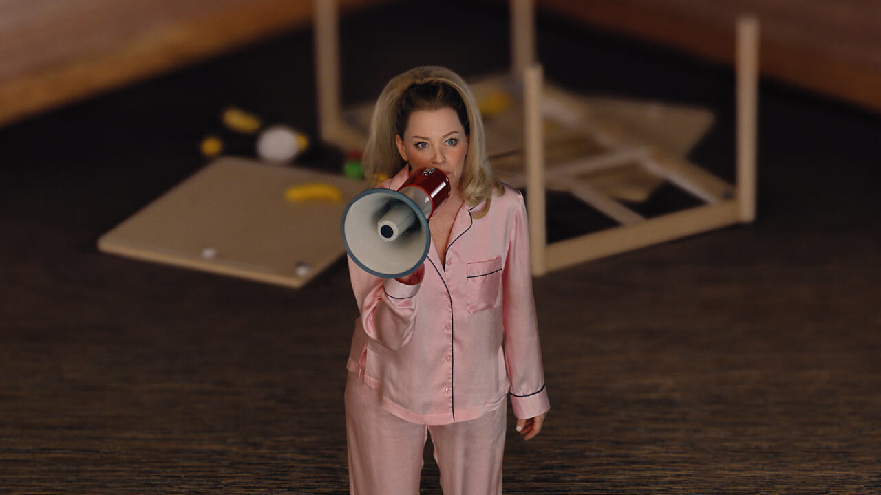 "La femme miniature"la série sur les déséquilibres de pouvoir dans les couples arrive sur Sky : date de sortie et bande-annonce