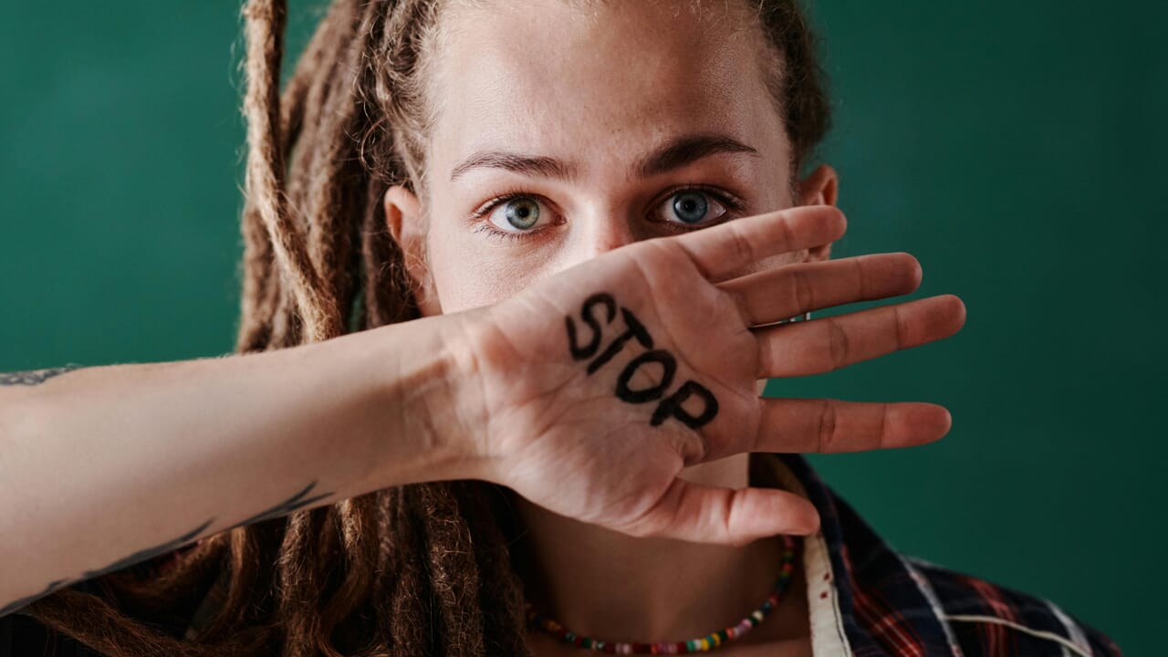 Aider les victimes d'actes criminels : du numéro unique de plainte aux services pour les victimes de violences sexuelles