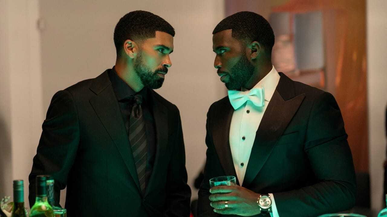 Deux forces opposées dans la nouvelle série à suspense de Netflix : l'intrigue et la date de sortie