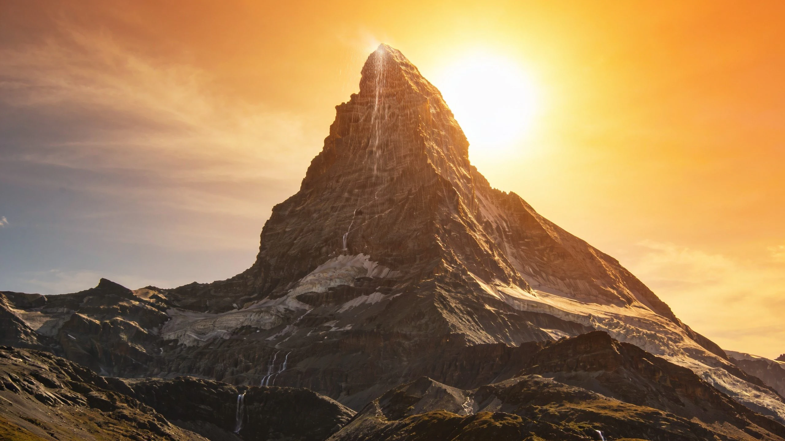 Le point de congélation a dépassé 4 500 mètres à cause de la chaleur : pourquoi c'est un problème pour les glaciers alpins