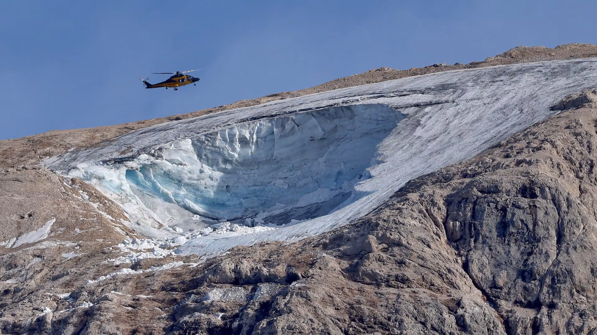 Effondrement de la Marmolada, un glacier déjà fragile au moment du détachement dû au changement climatique