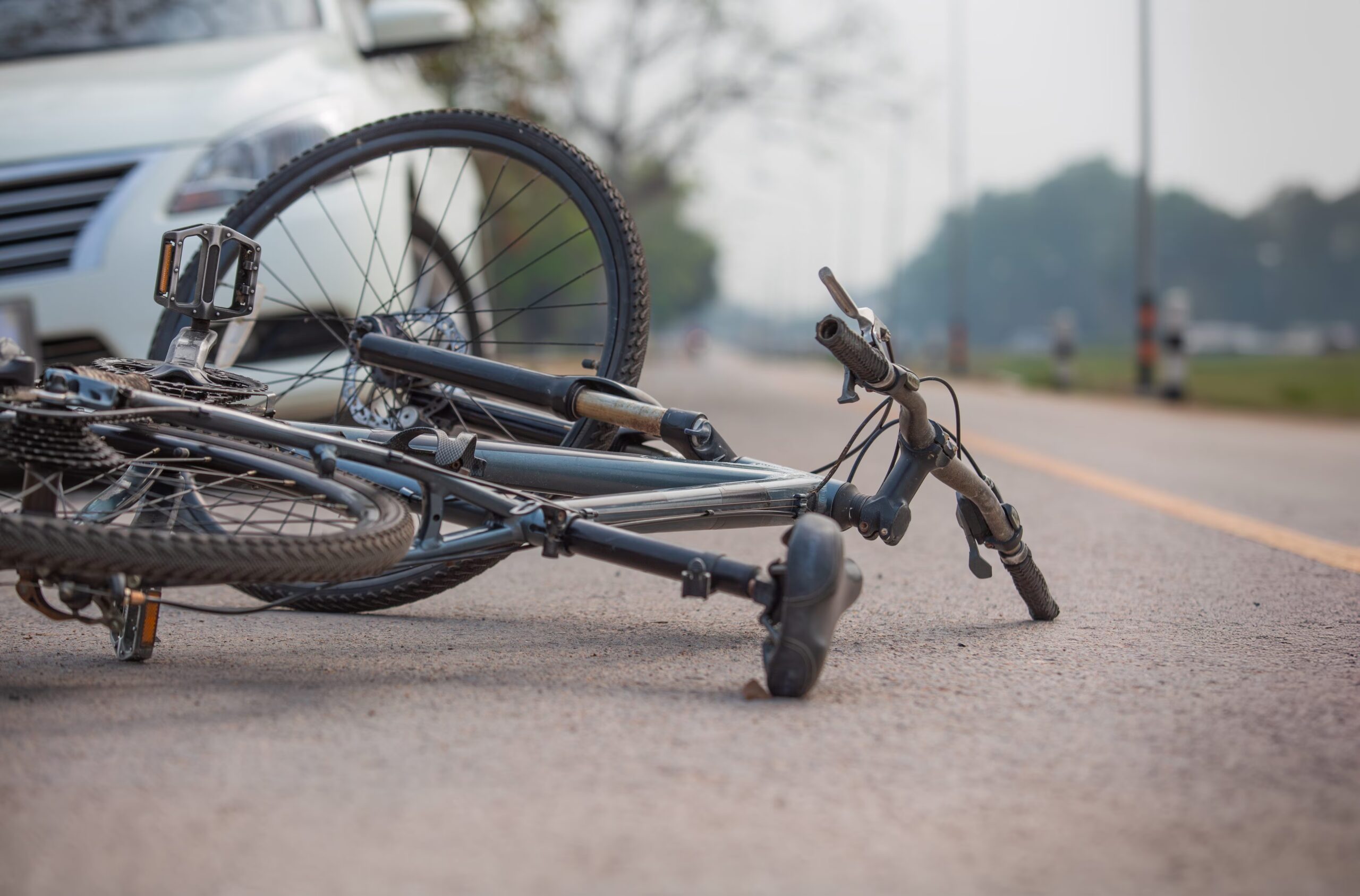 Depuis début 2026, 103 cyclistes sont déjà morts : les angles morts des camions et des voitures en sont aussi la cause