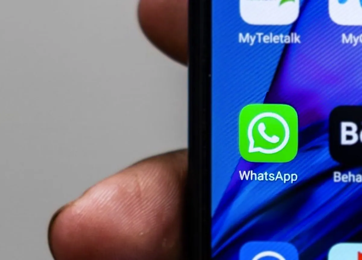 WhatsApp met à jour les groupes avec 3 nouvelles fonctionnalités : comment utiliser les balises @tutti, les sondages anonymes et les discussions parallèles