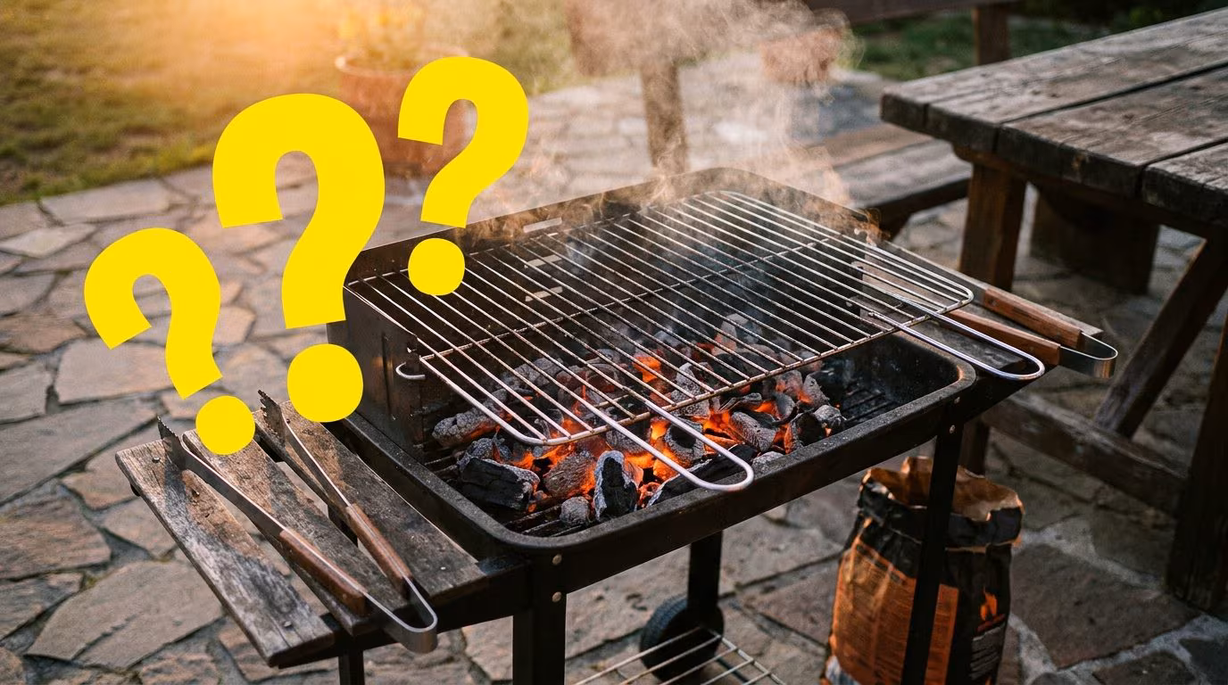 Comment éliminer les cendres de charbon de bois du barbecue : non triées ou, si elles sont naturelles, dans le jardin