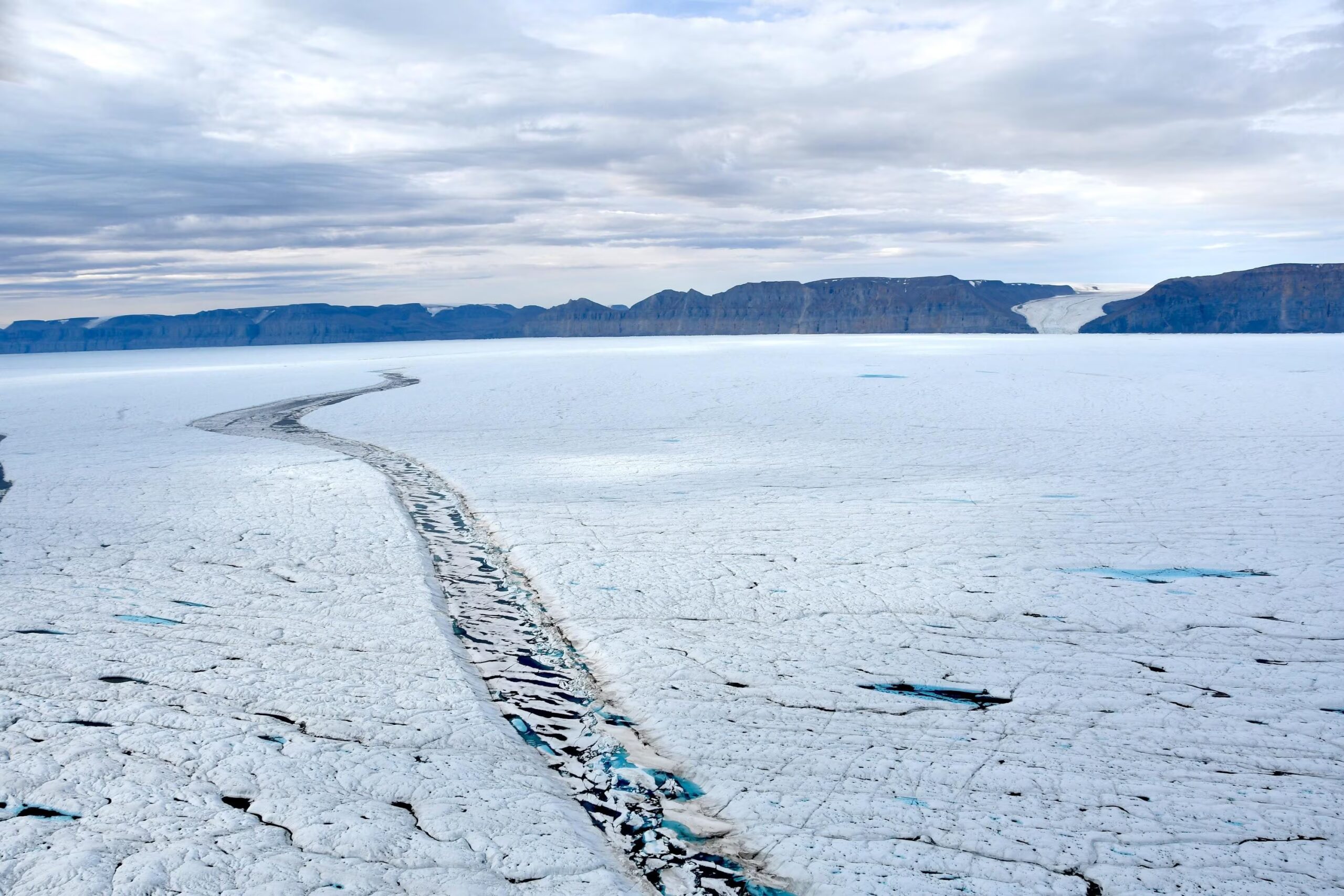 Un iceberg de 76 km2 s'est détaché du glacier Petermann au Groenland : il est aussi grand que Saint-Marin