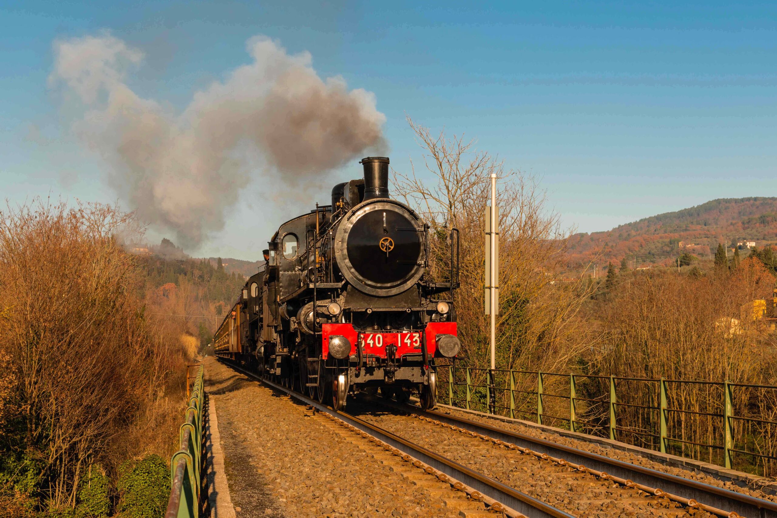 Du chemin de fer des Parcs au chemin de fer du Monferrato, 13 lignes de trains historiques qui parcourent 1000 km