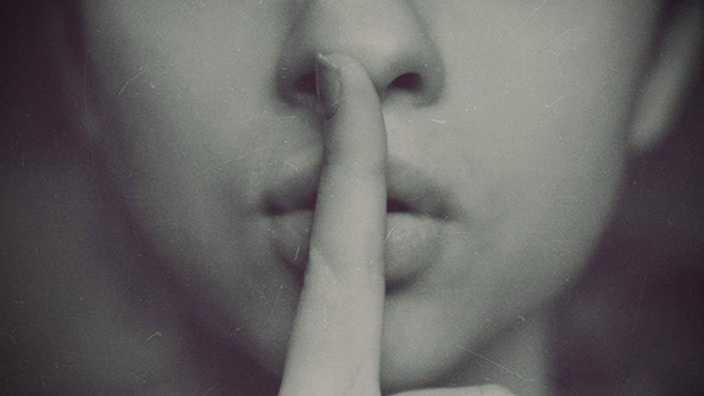 Le silence change de sens dans différentes cultures : pour l'anthropologie, c'est une communication implicite