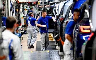 L&rsquo;automobile, le défi de l&rsquo;Europe : décarboner sans laisser de côté l&rsquo;industrie et les territoires