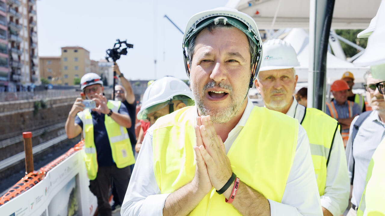 Oui, Salvini est sur le point de s'en aller, maintenant même quelqu'un de la Ligue le dit