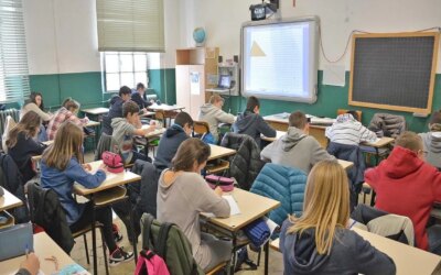 Combien coûte la rentrée scolaire en 2026, 1200 euros en moyenne par élève pour les livres et le matériel : les données