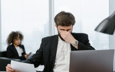 Stress au travail, plus de 840 000 décès par an : le Parlement européen veut de nouvelles protections