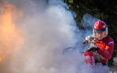 Substances dangereuses, l&rsquo;UE renforce la protection des travailleurs : plus de protection pour les pompiers aussi