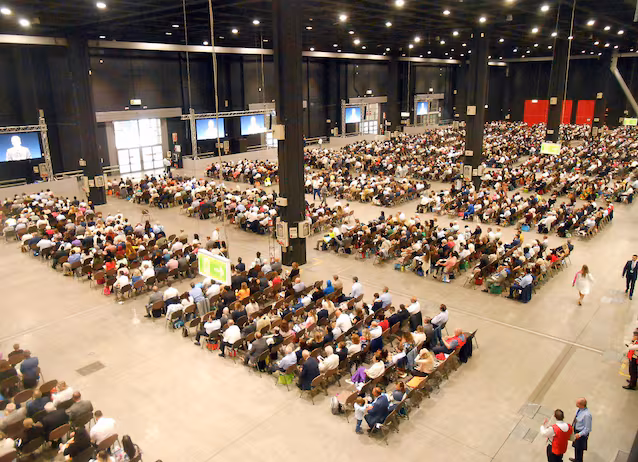 Congrès des Témoins de Jéhovah à Milan en 2023 (Wikimedia Commons)