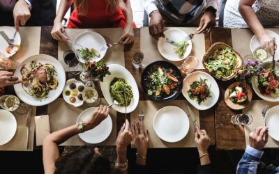 Faut-il commander le plat habituel ou pas ? La solution au dilemme du restaurant est la formule mathématique de Feynman