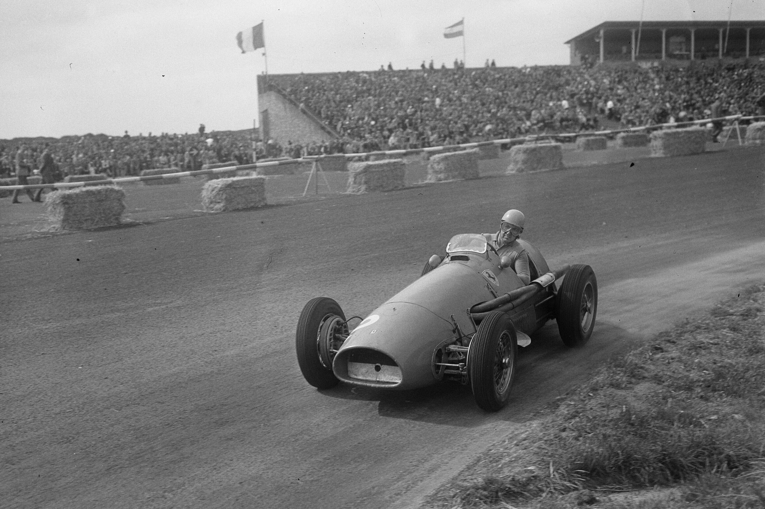 Alberto Ascari, le dernier champion du monde italien de F1 : Antonelli pourrait briser 73 ans d'attente
