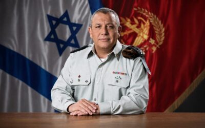 Qui est Gadi Eisenkot, l&rsquo;ancien général qui a défié Netanyahu lors des élections en Israël et qu&rsquo;est-ce qui peut changer