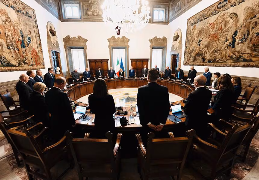 Affrontements à Milan, arrivée d'un nouveau décret de sécurité : détention préventive jusqu'à 24 heures et 500 soldats